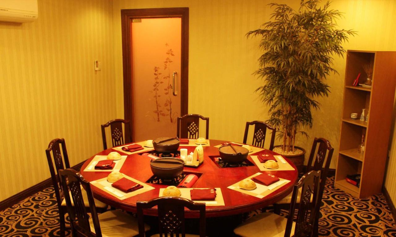 布米森伊尔酒店 三马林达 外观 照片